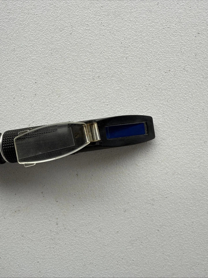 Refractometer For Sugar / Brix Handheld - Image 2 of 3