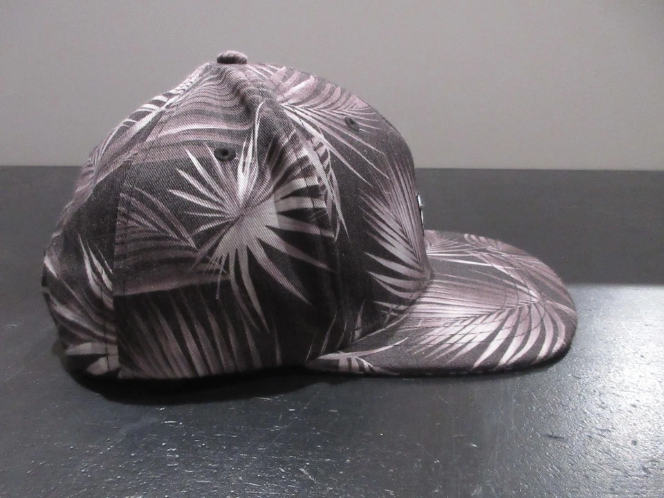 Billabong Hat Cap Snap Back Gray White Surfer Surfing Baseball Lightweight Mens - Image 4 of 4