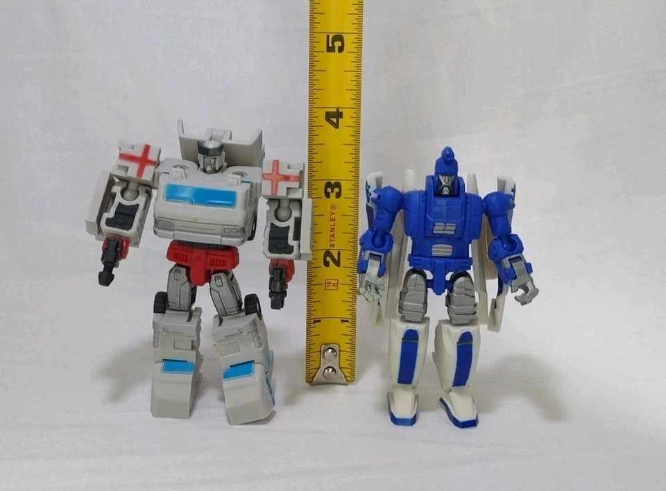 DX9 War In Pocket X03 Medilance & Plague (Ratchet & Scourge) Figure Set Complete - Image 2 of 4