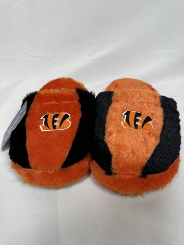 NFL Cincinnati Bengals Slippers Shoes Stripe Logo Dot Sole Size M by FOREVER NWT - Picture 4 of 17