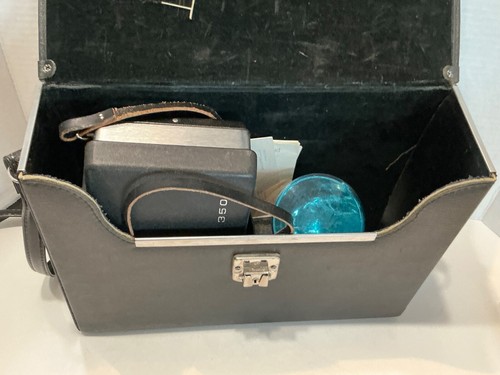 Vintage Polaroid 350 Automatic Land Camera With Case-Manual-Lots of Accessories - Picture 7 of 16
