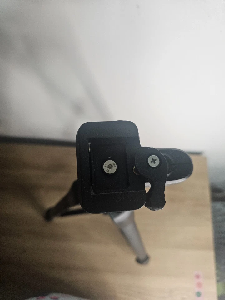 Trípode Sunpak Ultra 6000PG PlatinumPlus 61 pulgadas con cabeza de bola con agarre de pistola Foto 4 de 4