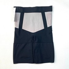 NWT SPANX Women's XL OnCore Mid-Thigh Lightweight Shaping Short SS6615 Black