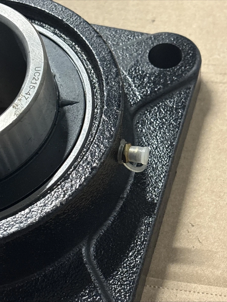 UCF215-47 Flange Bearing 4-Bolt Self-Aligning, Solid Base photo 5