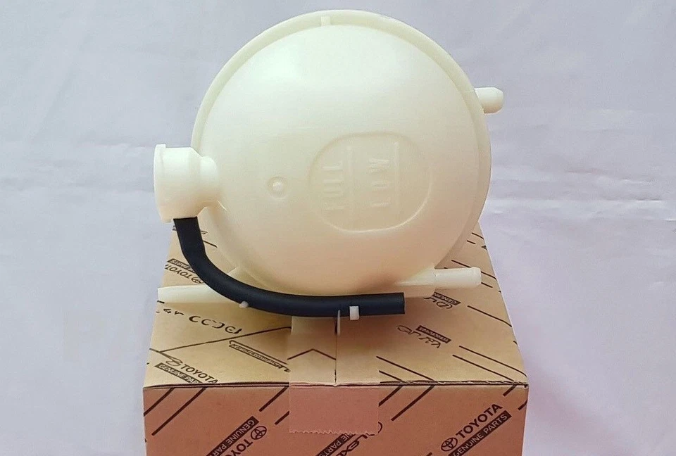 Tanque de reserva de radiador Estima Previa 1991-1999 fabricante de equipos originales Toyota 16480-76013 genuino nuevo Foto 3 de 3