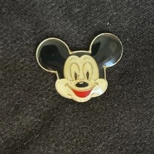 Vintage Mickey Mouse Pin Badge