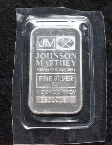 John Matthey 1 ounce 0.999 Fine Silver Bar w/ serial number
