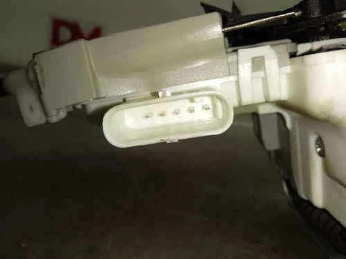 8X1837016 Cerradura Puerta Delantera Derecha para AUDI A4 BERLINA (8W2) 4742769 - Imagen 4 de 5