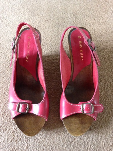 red wedges size 6