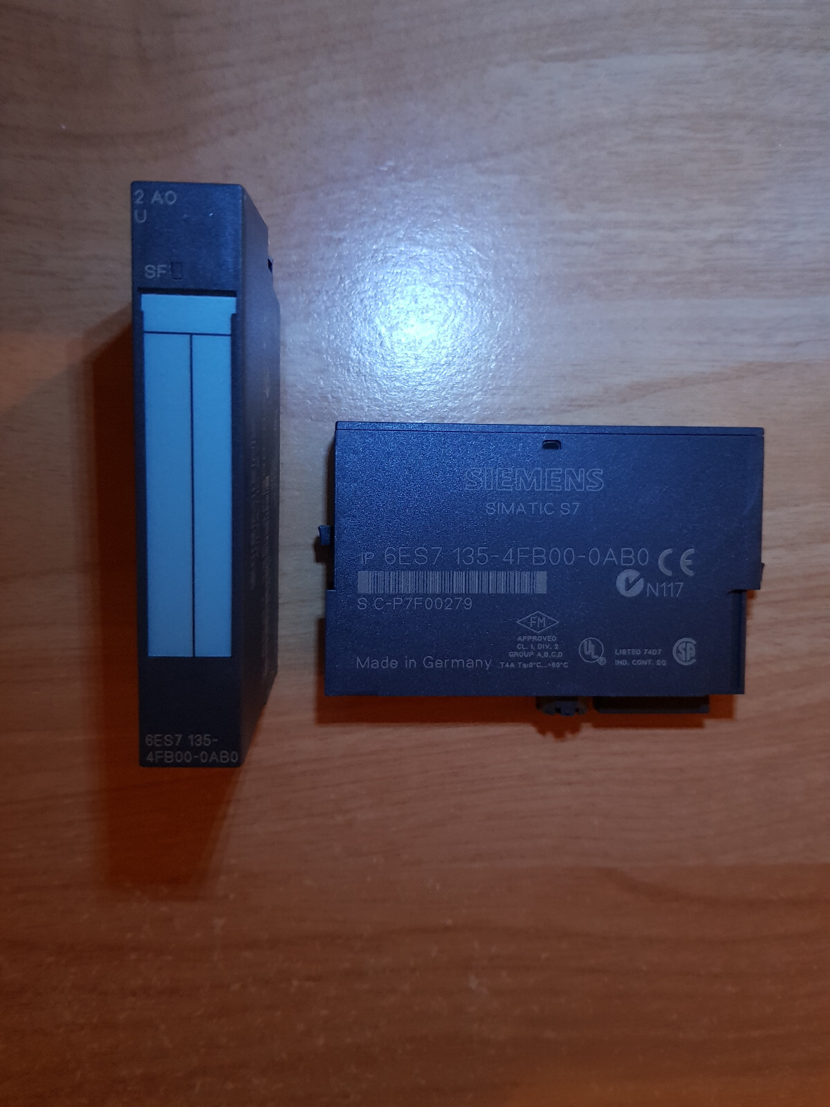Sorties analogiques 0-10V ET 200S pour régulation précise 6ES7135-4FB00-0AB0