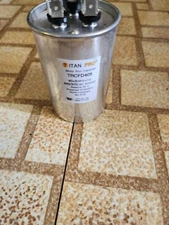 Packard Titan Pro Run Capacitor, Round, 40+5 Mfd, 440-370V, TRCFD405 - Used