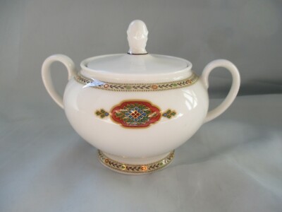 Belgravia v. . Rosenthal  , Zuckerdose m. Deckel  11 cm Nina Campbell( R1b)