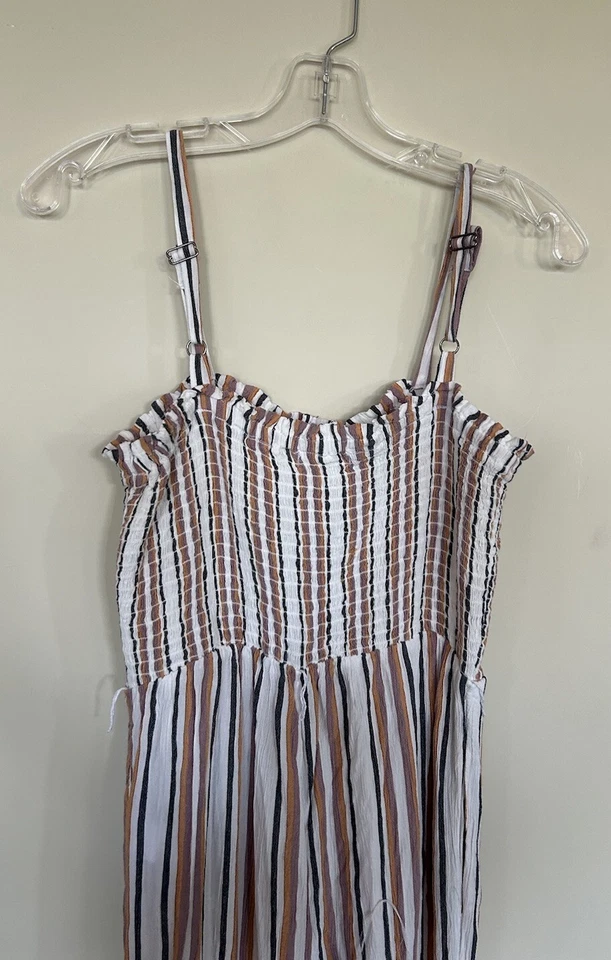 Macacão feminino Aeropostale perna larga tamanho S alças ajustáveis - Imagem 4 de 4