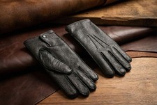 Men's Peccary Leather Winter Gloves   Cashmere Lined with Button Closure Black