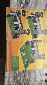 LEGO Castle: Black Monarch's Castle (6085) Extra parts! Complete w Instructions!