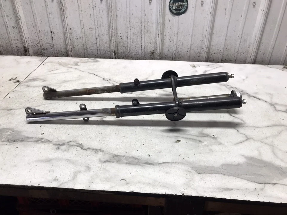 Horquillas delanteras amortiguadores tubos para scooter Honda NU50 82 Urban Express  Foto 3 de 4