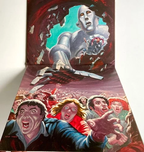 Vtg 1977 QUEEN Album NEWS OF THE WORLD Record 1ST PRESS Lp OG VINYL is NEAR MINT