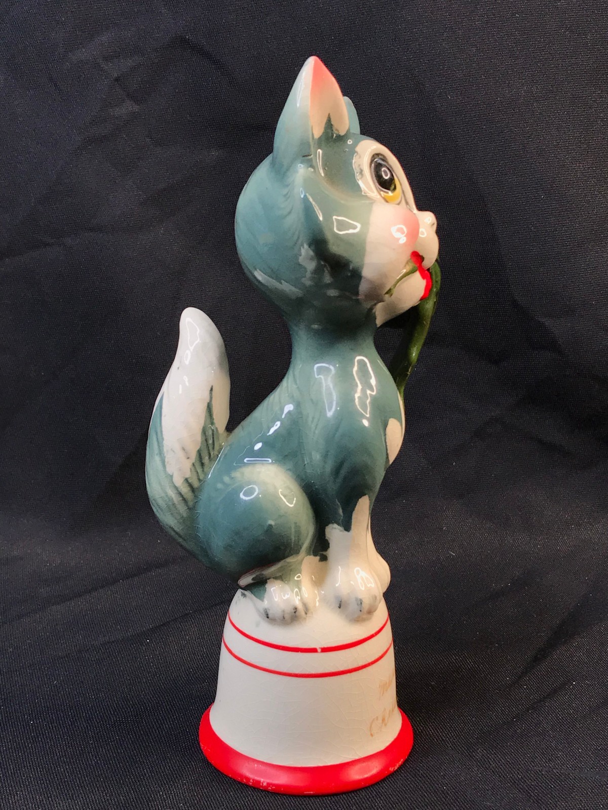 Kreiss “Merry Christmas” Gray Winking Cat Bell Japan 8”