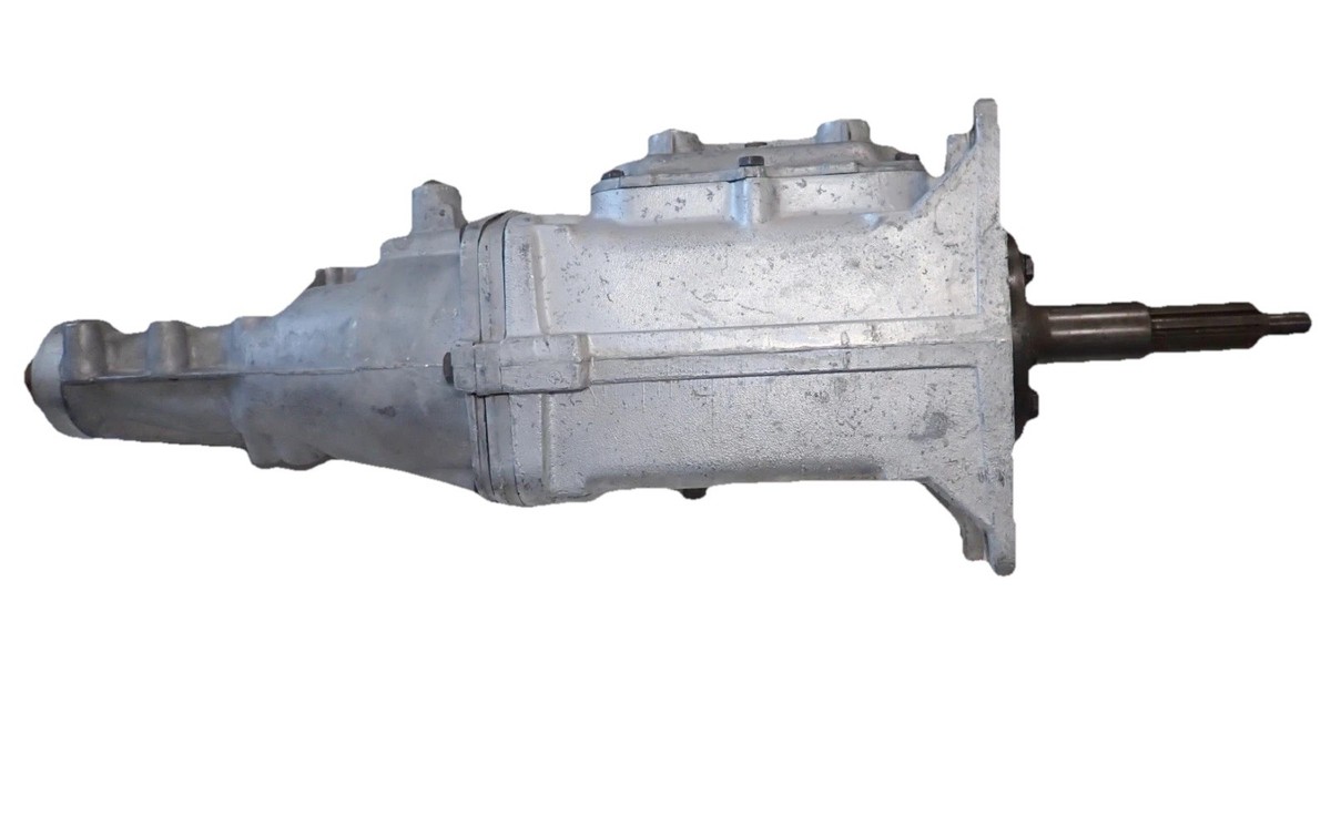 OEM GM Muncie M-22 4 Speed Transmission 3925660 P0M07C M22 Rock