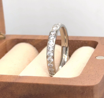 White CZ Inlay Stylish Ring Thin Silver Titanium Stackable Band Future Wife Ring