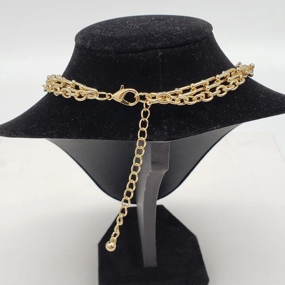 Auténtica cerradura y llave Louis Vuitton con cadena de corazón de acero inoxidable dorado sin marca Foto 3 de 4