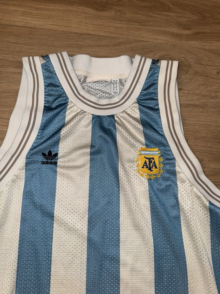 Vestido sin mangas ADIDAS Originals Argentina malla a rayas blanco/azul CE2310 $90 F16 LG Foto 4 de 4