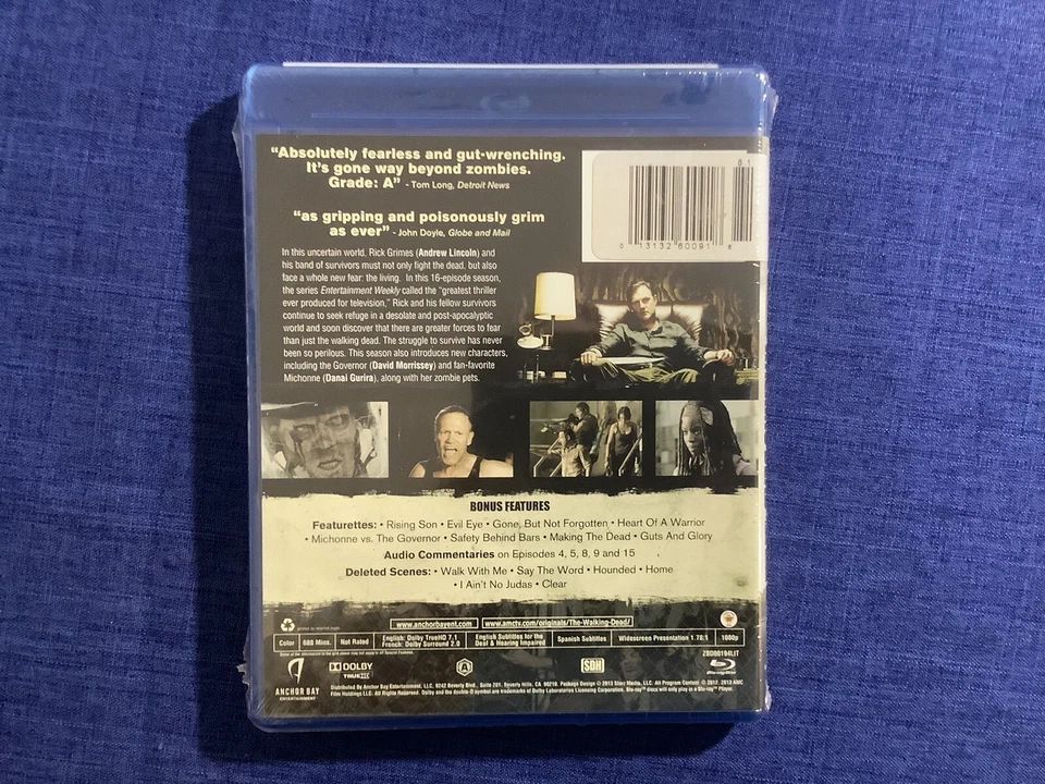 WALKING DEAD: SEASON 3 (BLURAY) Brand New Sealed Region A Horror - Image 2 of 3