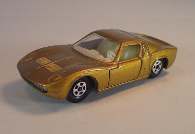 Matchbox Superfast Nr. 33 Lamborghini Miura goldmetallic schmale Räder 2 #516