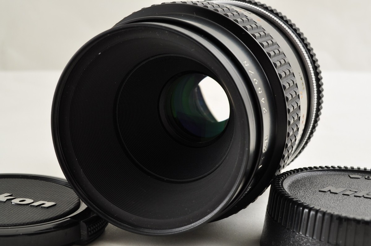 Nikon Ai-S Micro NIKKOR 55mm f2.8 lens for SLR cameras Nikon Ai-S Micro NIKKOR 55mm f2.8 lens for SLR cameras