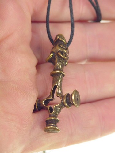 BUTW Celtic Wolf Thors Hammer Bronze Patina Pewter Pendants 0302A - Picture 3 of 3