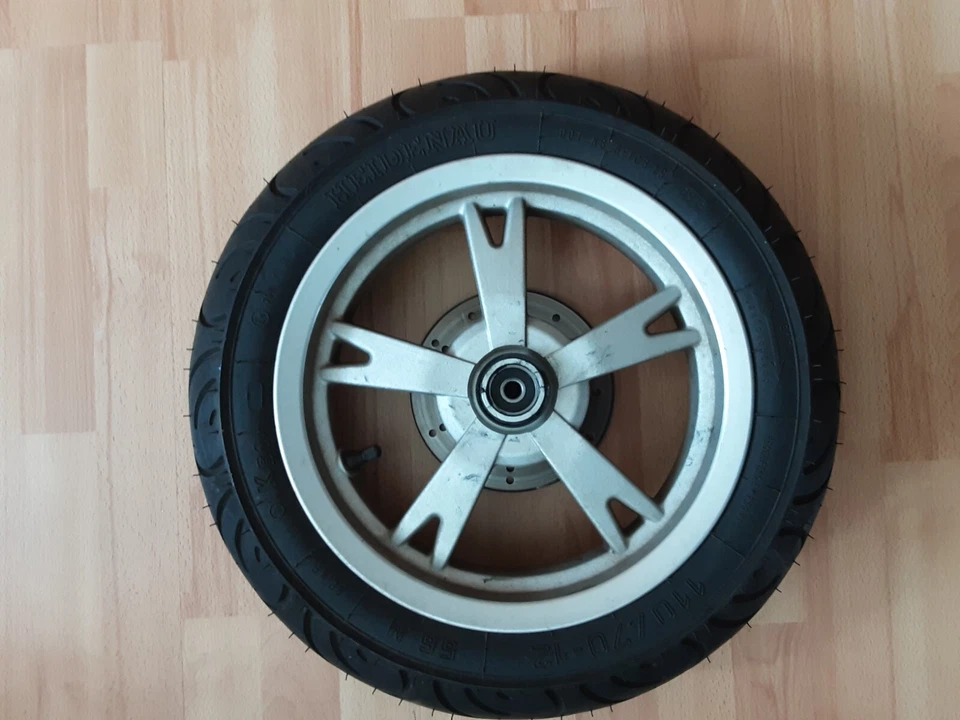 Peugeot Kisbee 4 Takt Vorderrad mit Bremsscheibe Reifen Heidenau 110/70-12 - Bild 2 von 4