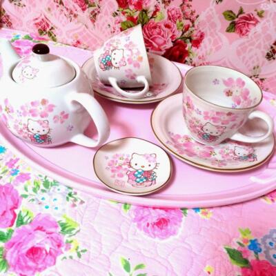Hello Kitty Cherry Blossom Design Tea Set, Pottery Porcelain tea