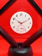 Antike Taschenuhr.  Altes Dekoobjekt (11)