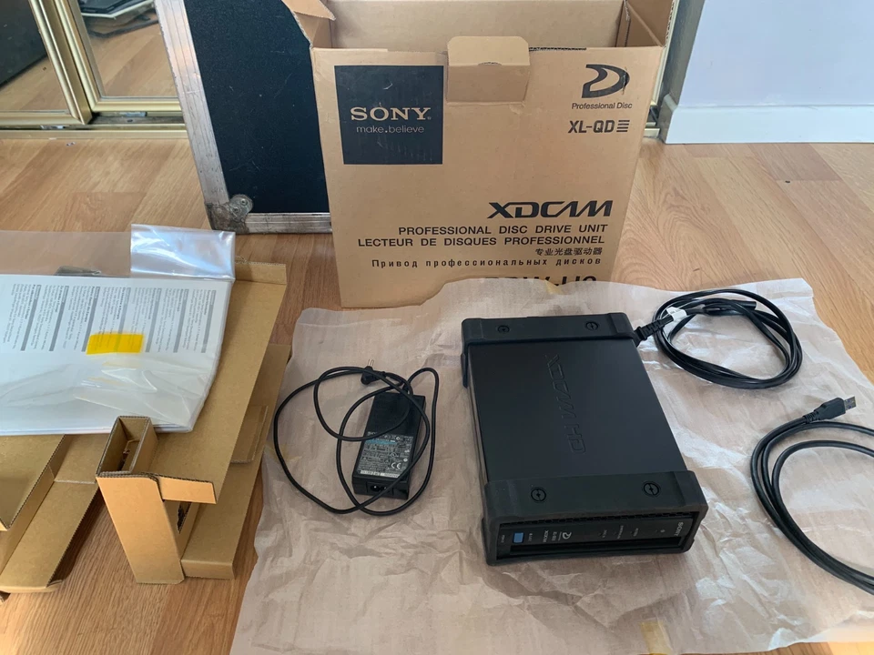 Sony PDW-U2 XDCAM Disc Laufwerk + Netzteil & USB 3.0 Kabel - geringe Betriebsstunden - Bild 3 von 4
