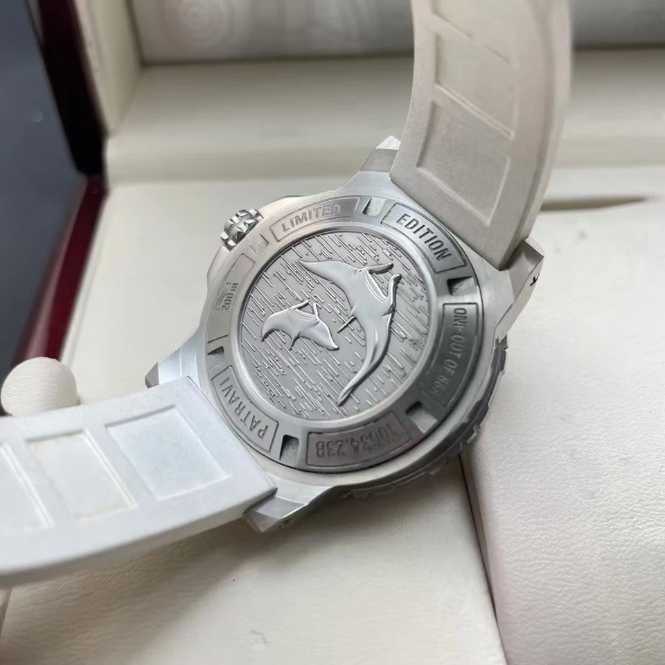 Reloj para hombre Carl F. Bucherer Patravi 00.10634.23.27.99 automático 36,5 mm esfera blanca Foto 4 de 4