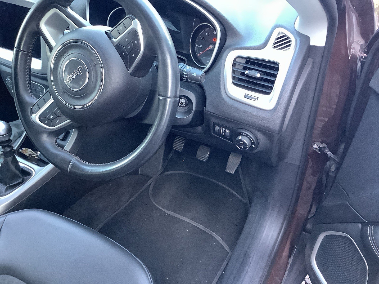 2018 Jeep Compass, photograph 4
