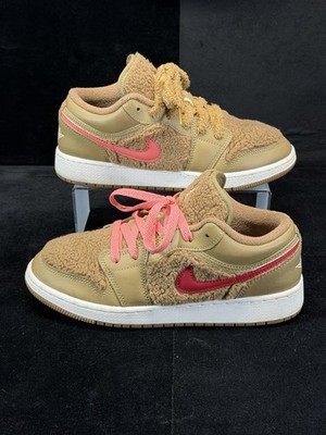 Nike Air Jordan 1 Low Utility Teddy Bear GS Size 5.5Y/Women s Size 7 -DO2233-264
