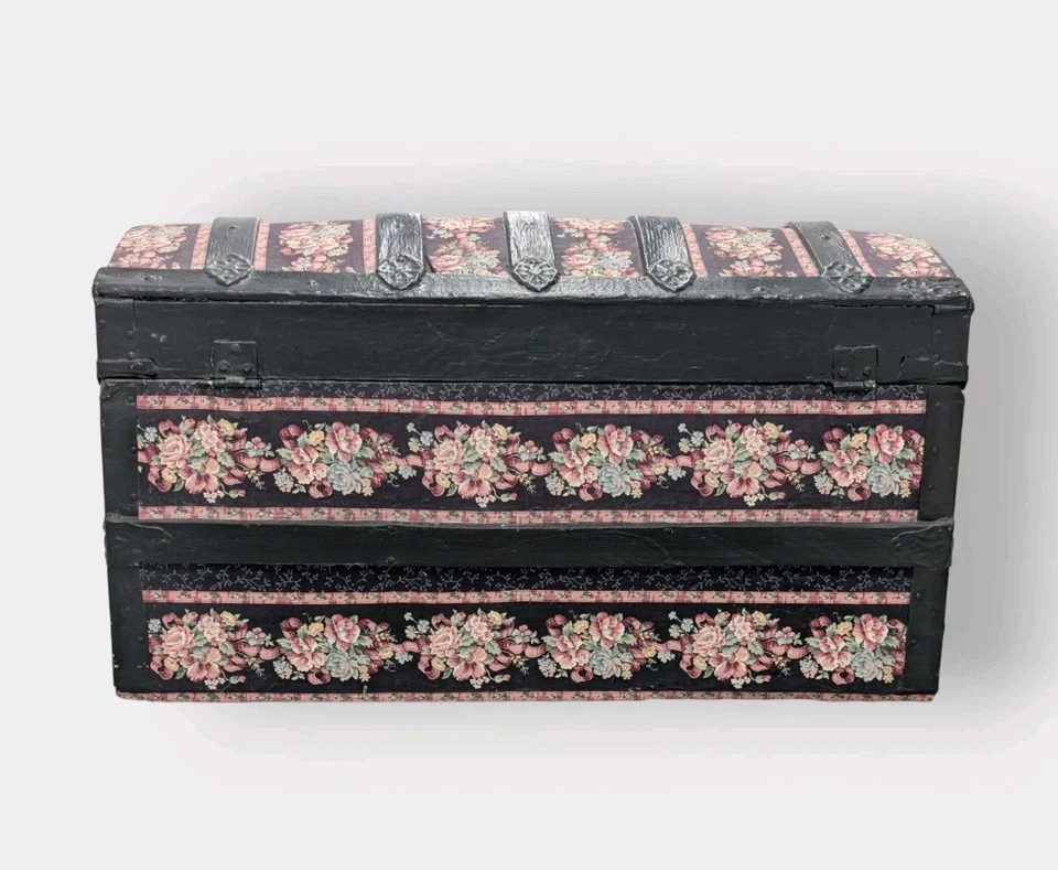 Victorian Dome Top Trunk Lady's Travel Cabin Hand‑Riveted Medium 26" X12 X 14" - Image 2 of 4