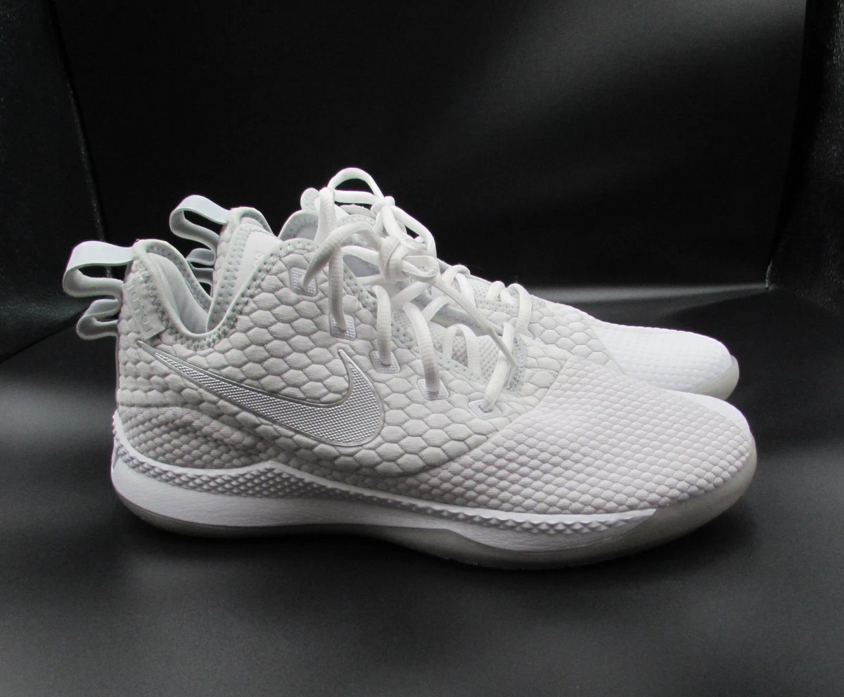 Lebron witness 3 [新品未使用品] Nike LeBron Witness 3 EP Chrome for Sale | Authenticity Guaranteed