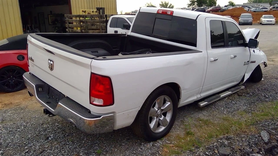 Eje trasero estilo clásico rueda de 5 orejetas para camioneta Dodge Ram 1500 13-23 OEM Foto 3 de 4