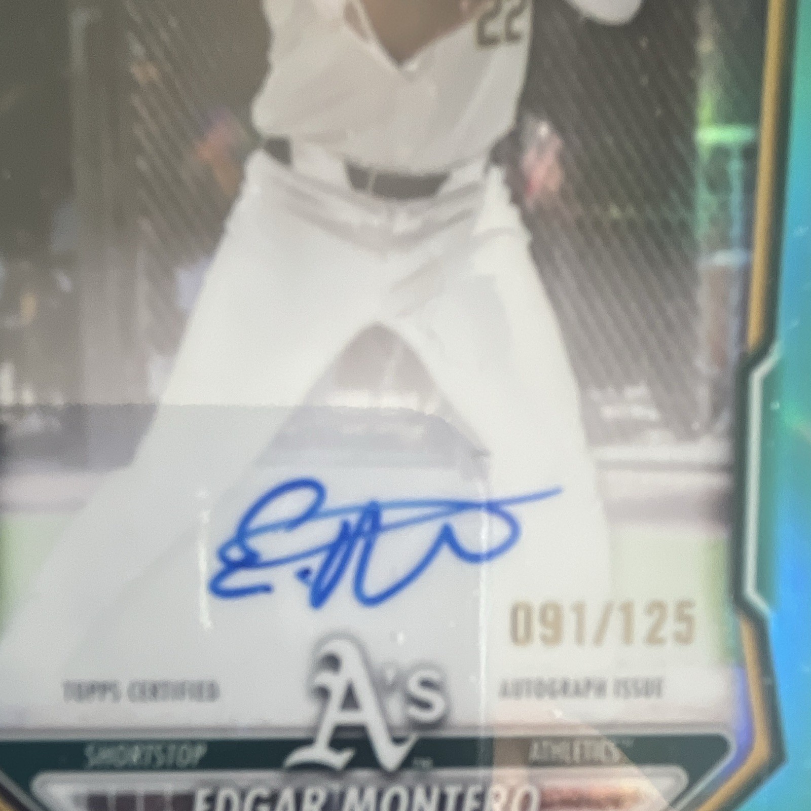 Topps 2026 Bowman Chrome Prospect Autos Edgar Montero CPA-EM Aqua /125 RC view 7
