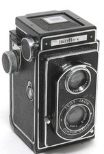  Zeiss Ikon Ikoflex TLR camera w. Zeiss Jena Tessar for parts only