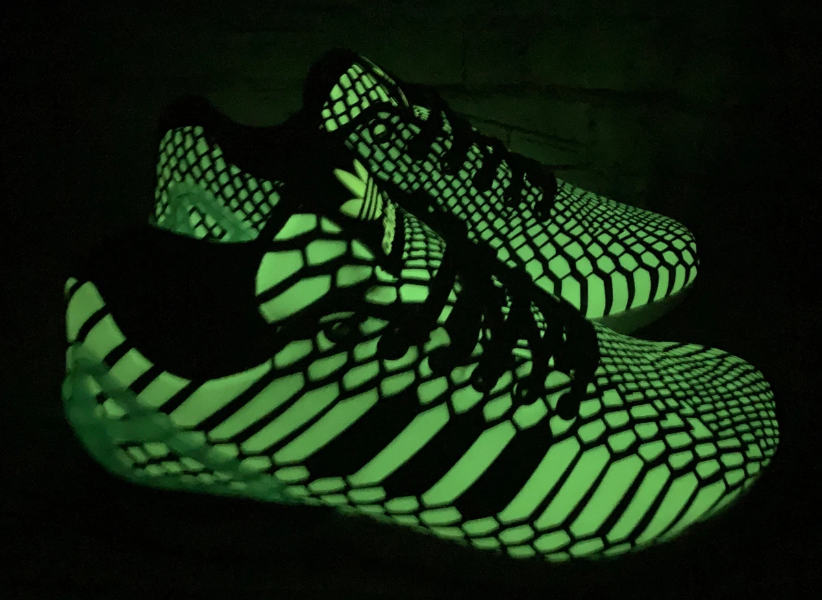 Adidas Men s Torsion Night Glow Snake Skin Pattern Green AQ8232