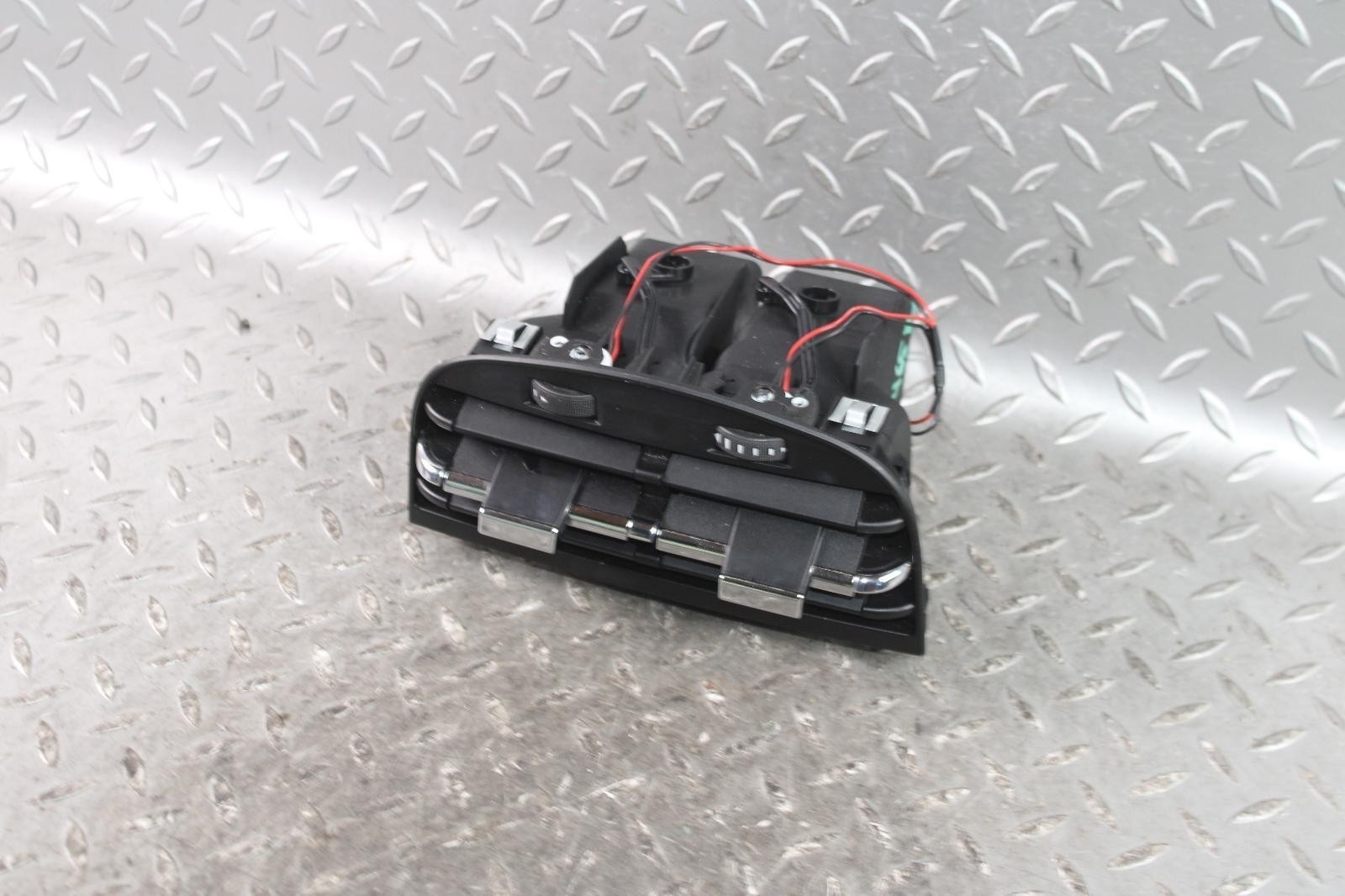 14-21 Quattroporte Rear Console Air Heat AC Vent Unit OEM Factory OE OE WTY WTY