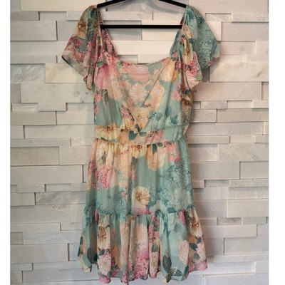 city chic green floral dress NWT Reece Tiered Smocked Ruffle Back Water Angel M Magnolia