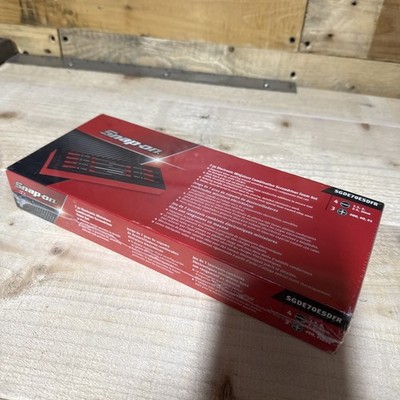 NEU SNAP-ON-WERKZEUGE 7-TEILIGES ELEKTRONISCHES MINIATUR-SCHRAUBENDREHER-SCHAUMSTOFF-SET SGDE70ESDFR