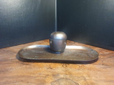 Original Art Deco/Brutalist Tintenfass ~ 1920. Zustand ok, mit einigen Kratzern.