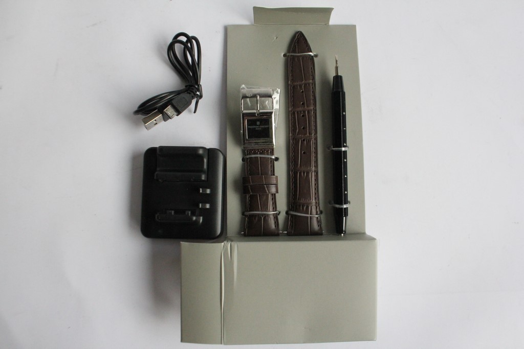 FREDERIQUE CONSTANT e-Strap connected bracelet in… - image 3