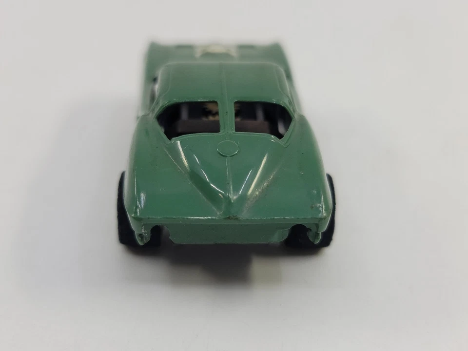 Corvette Sting Ray ThunderJet 1964 verde 1356 modelo Aurora motor Foto 4 de 4