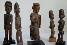 Lobi Figures